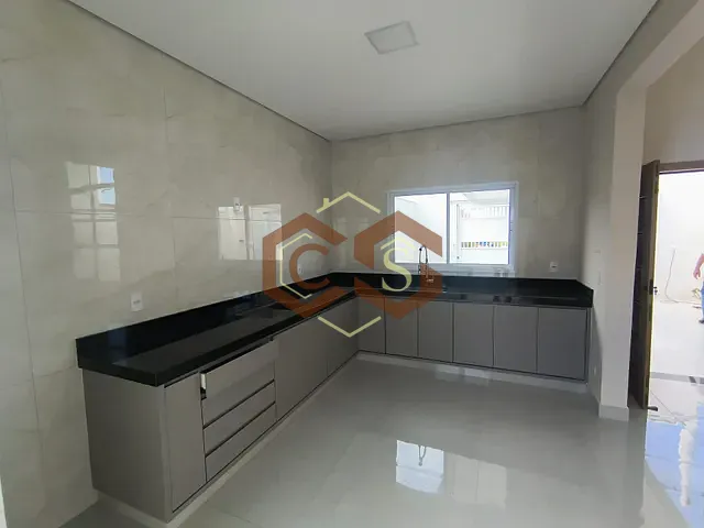 Casa 3 quartos e 2 banheiros, à venda, no bairro Jardim Bom Sucesso em Indaiatuba