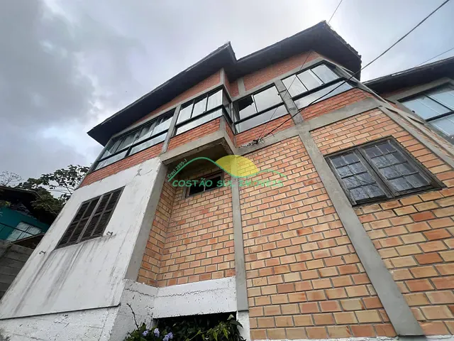 Casa 2 quartos e 1 banheiro, à venda, no bairro Ribeirão da Ilha em Florianópolis