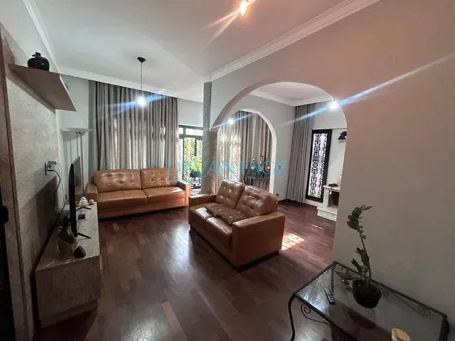 Casa com 300m² 3 quartos e 6 banheiros, à venda, no bairro Parque São Domingos em São Paulo