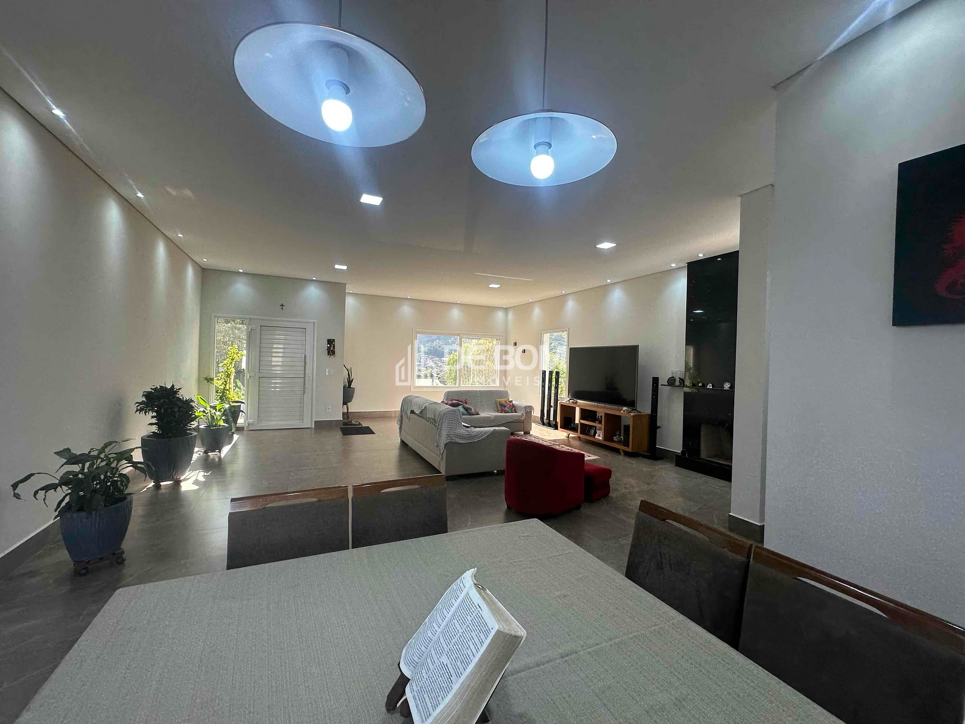 Casa à venda com 4 quartos, 826m² - Foto 12