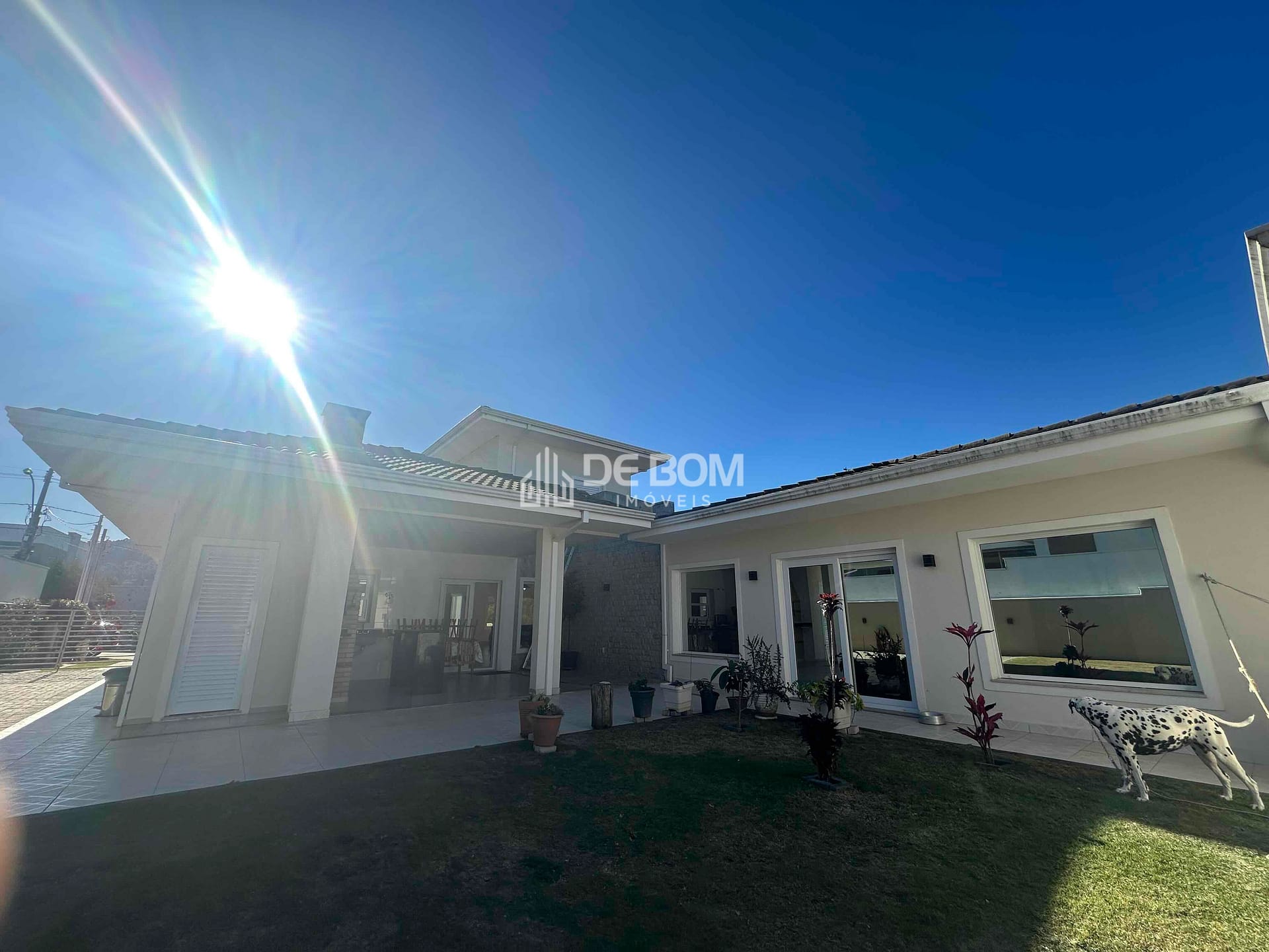 Casa à venda com 4 quartos, 826m² - Foto 3