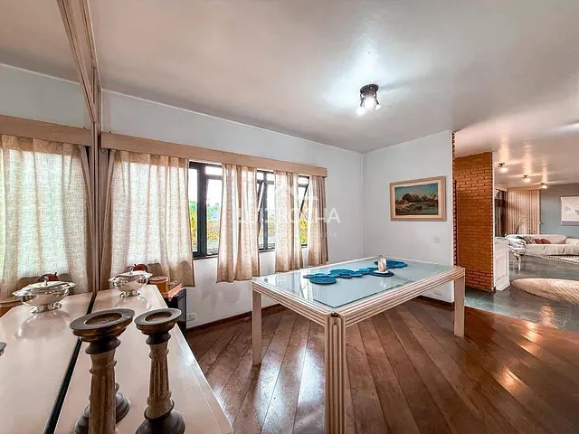 Casa com 2781m² 4 quartos e 4 banheiros, à venda, no bairro Jardim Mediterrâneo em Cotia