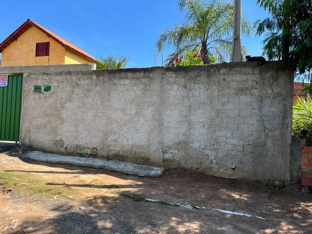 Casa com 200m² 1 quarto e 1 banheiro, à venda, no bairro Santa Clara em Campinas