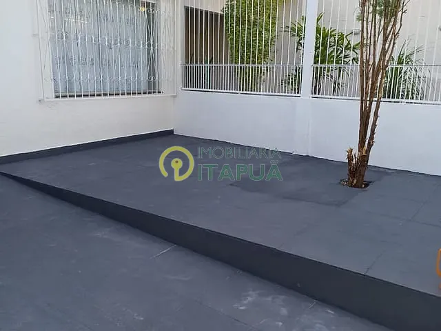 Casa com 252m² 4 quartos e 3 banheiros, à venda, no bairro Recreio em Londrina