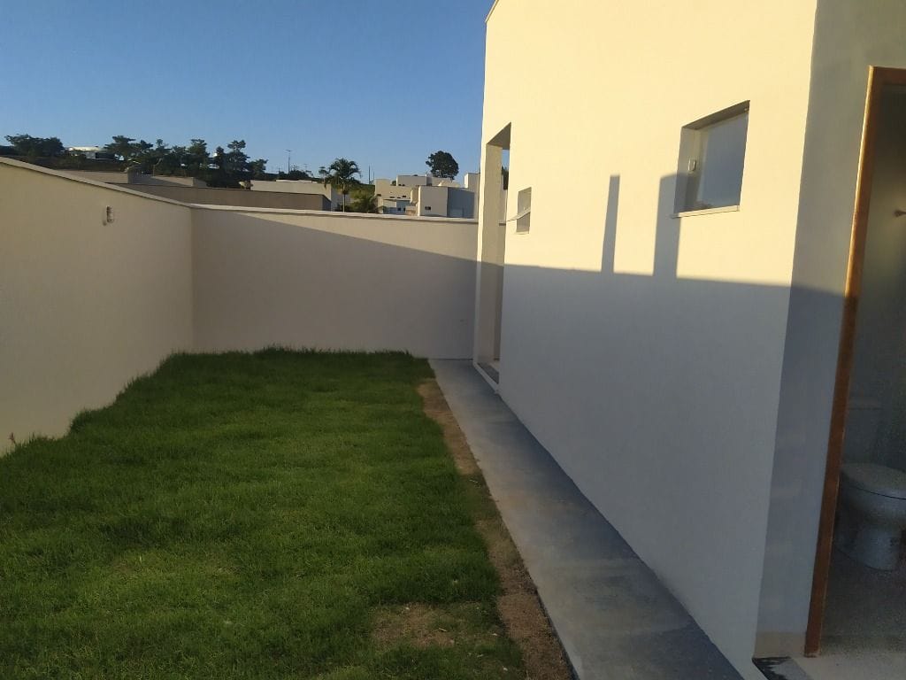 Casa à venda com 3 quartos, 162m² - Foto 6