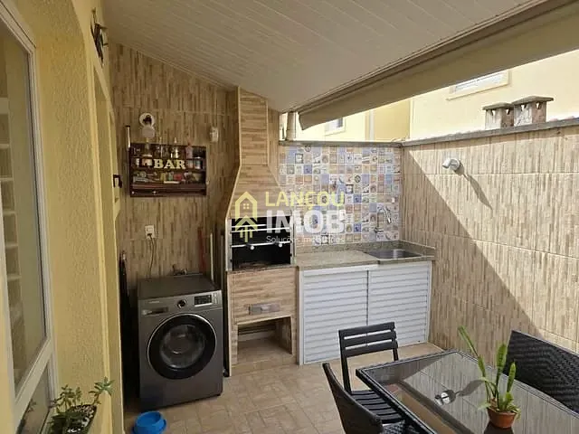 Casa com 140m² 2 quartos e 1 banheiro, à venda, no bairro Vila Maringá em Jundiaí