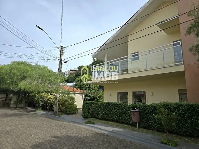 Casa com 140m² 2 quartos e 1 banheiro, à venda, no bairro Vila Maringá em Jundiaí