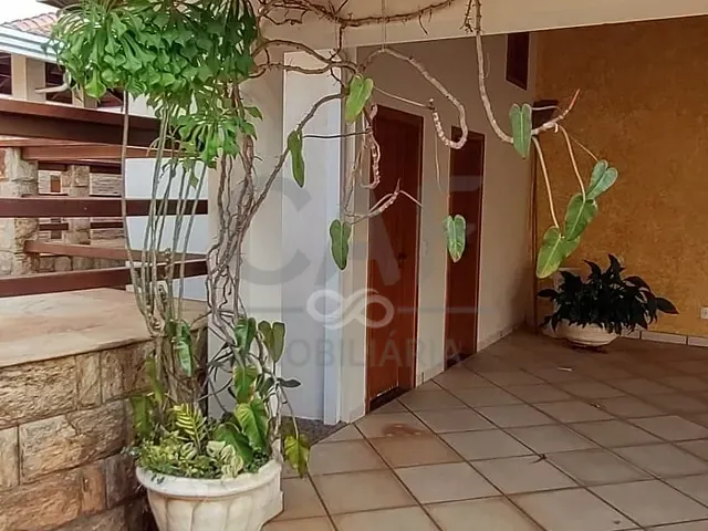 Casa com 740m² 3 quartos e 5 banheiros, à venda, no bairro Jardim Primavera em Jaguariúna