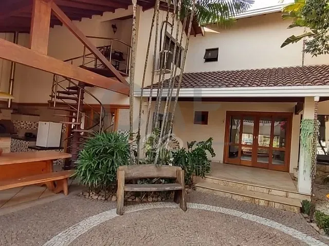 Casa com 740m² 3 quartos e 5 banheiros, à venda, no bairro Jardim Primavera em Jaguariúna