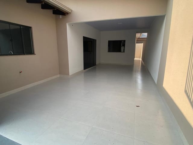 Casa com 250m² 2 quartos e 1 banheiro, à venda, no bairro Jardim das Oliveiras em Sinop