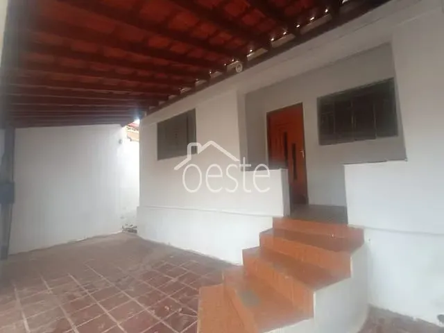 Casa com 125m² 3 quartos e 1 banheiro, à venda, no bairro Vila Aparecida em Santa Bárbara D'Oeste