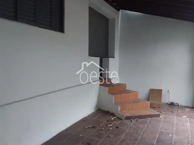 Casa com 125m² 3 quartos e 1 banheiro, à venda, no bairro Vila Aparecida em Santa Bárbara D'Oeste