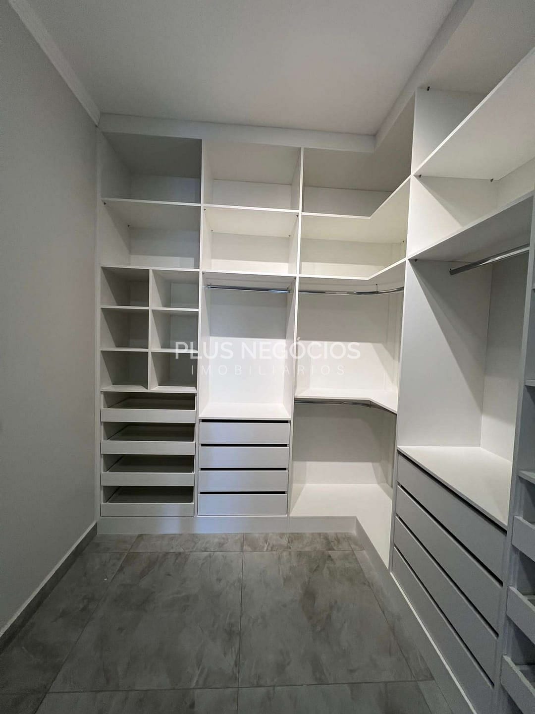 Casa, 3 quartos, 223 m² - Foto 28