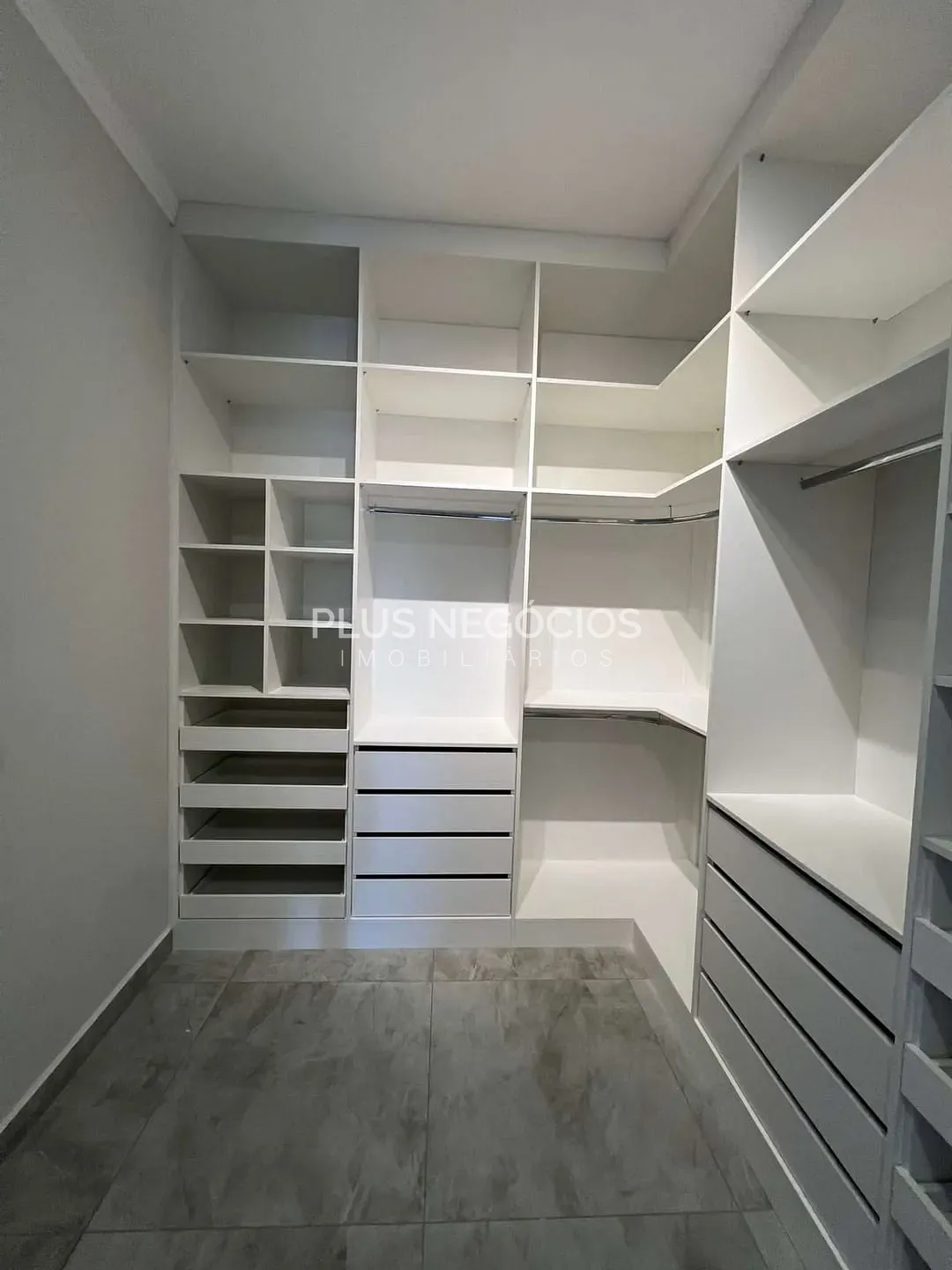 Casa, 3 quartos, 223 m² - Foto 28