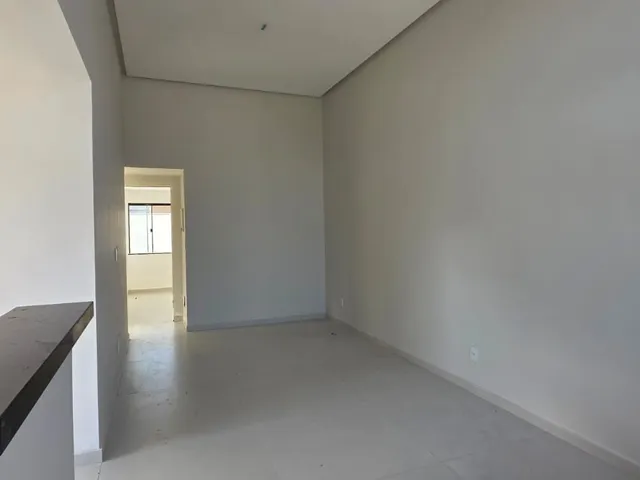 Casa 3 quartos e 2 banheiros, à venda, no bairro Extensão do Bosque em Rio das Ostras
