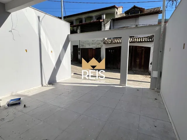Casa 2 quartos e 1 banheiro, à venda, no bairro Campo Grande em Rio de Janeiro