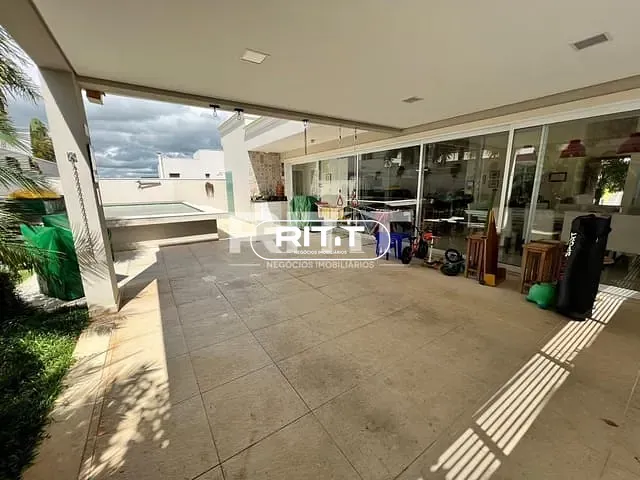 Casa com 350m² 3 quartos e 4 banheiros, à venda, no bairro Loteamento Parque dos Alecrins em Campinas