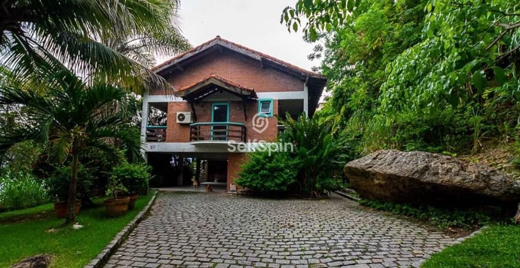 Casa, 6 quartos, 546 m² - Foto 1