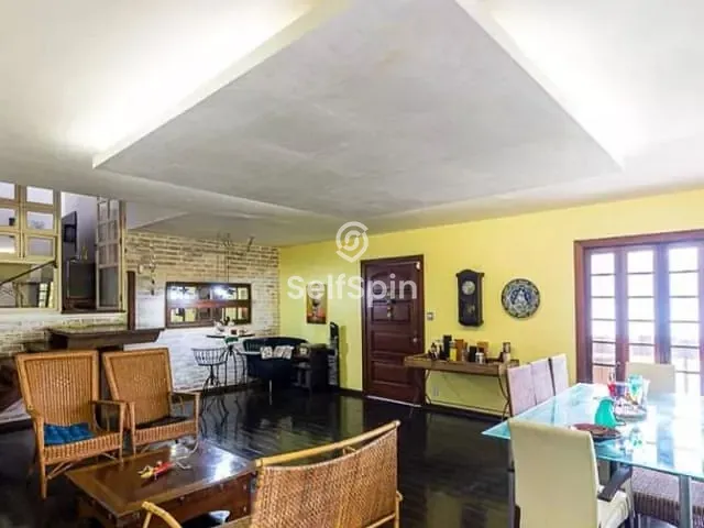 Casa com 546m² 6 quartos e 9 banheiros, para alugar, no bairro São Francisco em Niterói