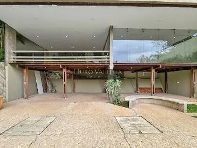 Casa com 900m² 5 quartos e 4 banheiros, para alugar, no bairro Paineiras do Morumbi em São Paulo
