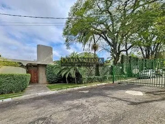 Casa com 900m² 5 quartos e 4 banheiros, para alugar, no bairro Paineiras do Morumbi em São Paulo