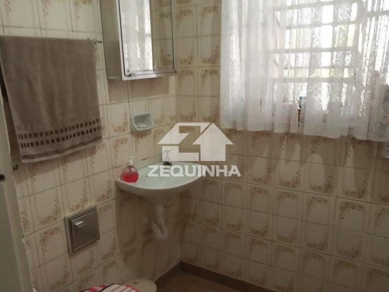 Casa, 5 quartos, 278 m² - Foto 9