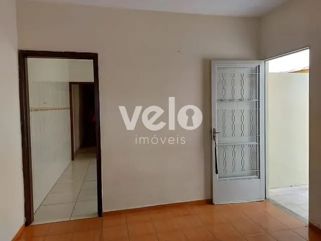 Casa com 125m² 2 quartos e 1 banheiro, à venda, no bairro Parque Arco Íris em Taubaté