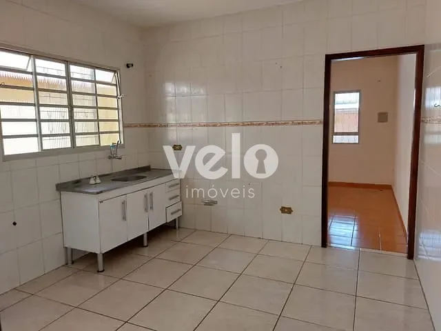 Casa com 125m² 2 quartos e 1 banheiro, à venda, no bairro Parque Arco Íris em Taubaté