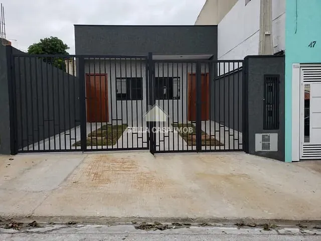 Casa com 135m² 2 quartos e 2 banheiros, à venda, no bairro Jardim Alpes de Sorocaba em Sorocaba