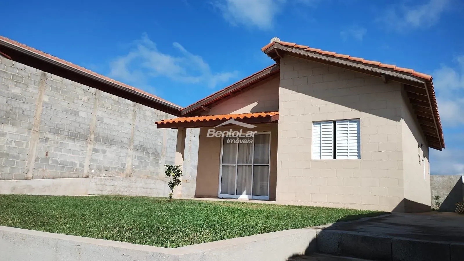 Casa, 2 quartos, 65 m² - Foto 1