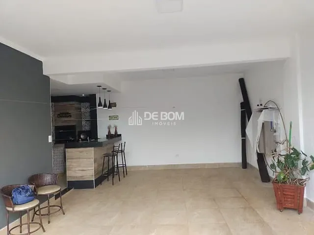 Casa com 125m² 3 quartos e 3 banheiros, à venda, no bairro Jardim dos Manacás em Poços de Caldas