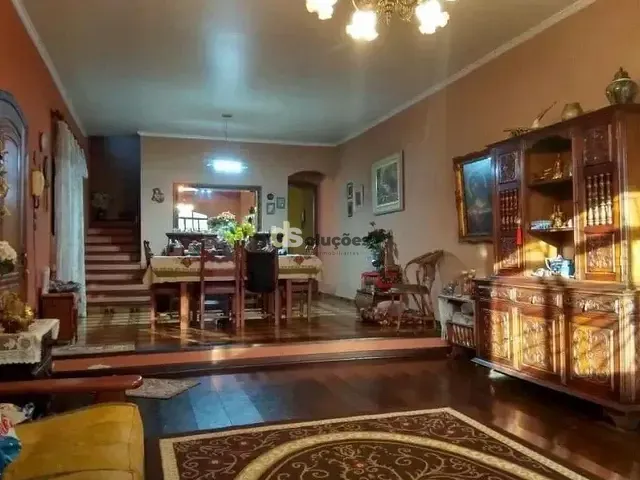 Casa 4 quartos e 3 banheiros, à venda, no bairro Jardim Pinheiros em São Paulo