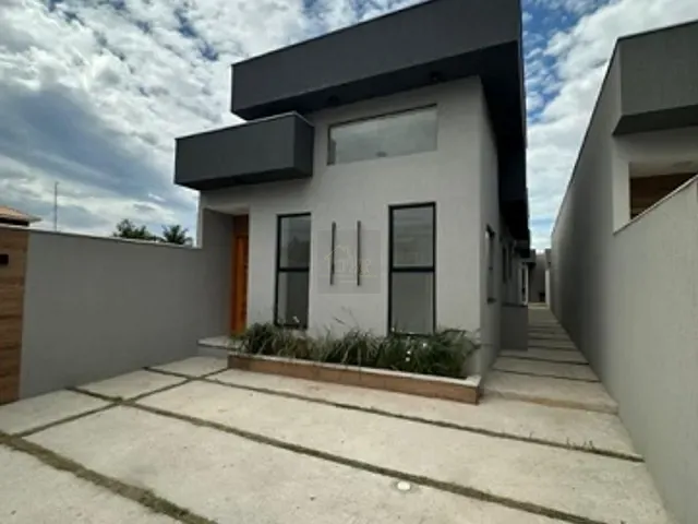 Casa com 220m² 3 quartos e 3 banheiros, à venda, no bairro jardim Atlântico  em Maricá
