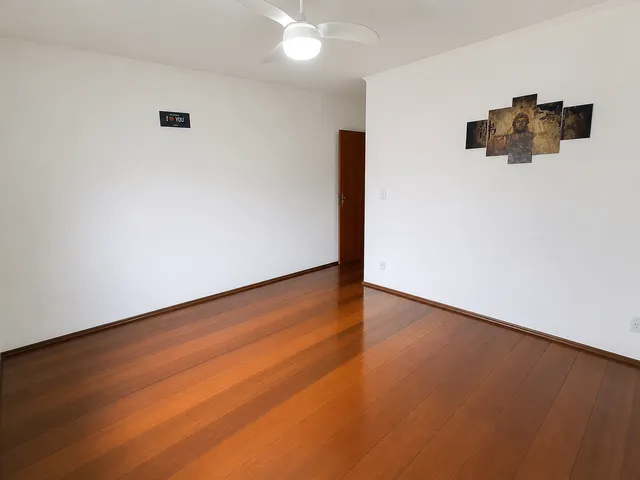 Casa 4 quartos e 3 banheiros, para alugar, no bairro Vila Nilo em São Paulo