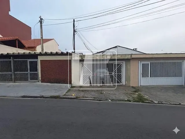 Casa com 125m² 2 quartos e 1 banheiro, à venda, no bairro Vila Palmares em Santo André