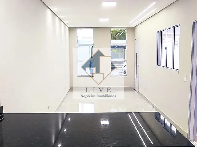 Casa 3 quartos e 2 banheiros, à venda, no bairro Parque Universitário em Americana