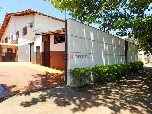 Casa com 600m², à venda, no bairro Jardim Shangri-la A em Londrina