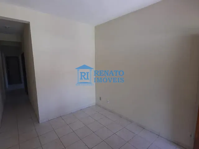 Casa 2 quartos e 1 banheiro, para alugar, no bairro Flamengo em Maricá