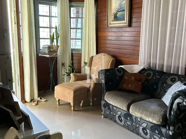 Casa com 195m² 2 quartos e 2 banheiros, à venda, no bairro Centro em Tijucas
