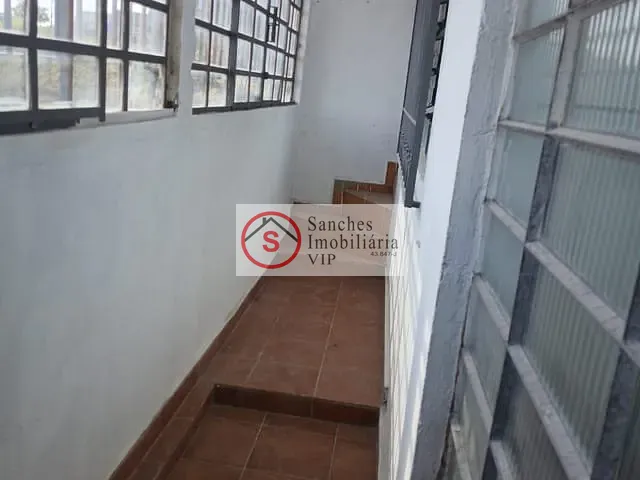 Casa com 130m² 3 quartos e 2 banheiros, para alugar, no bairro Jardim Grimaldi em São Paulo