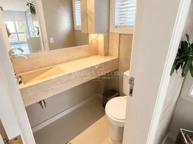 Casa 3 quartos e 4 banheiros, à venda, no bairro Vila Oliveira em Mogi das Cruzes