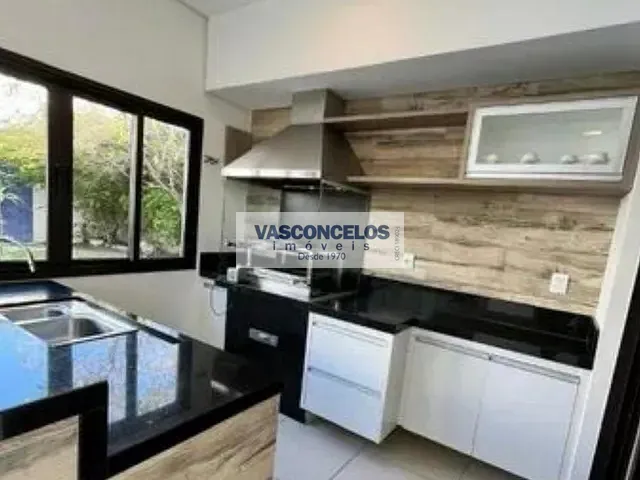 Casa com 458m² 4 quartos e 6 banheiros, à venda, no bairro Condomínio Residencial Jaguary em São José dos Campos