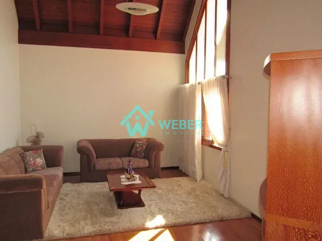 Casa com 726m² 3 quartos e 4 banheiros, à venda, no bairro Petrópolis em Novo Hamburgo