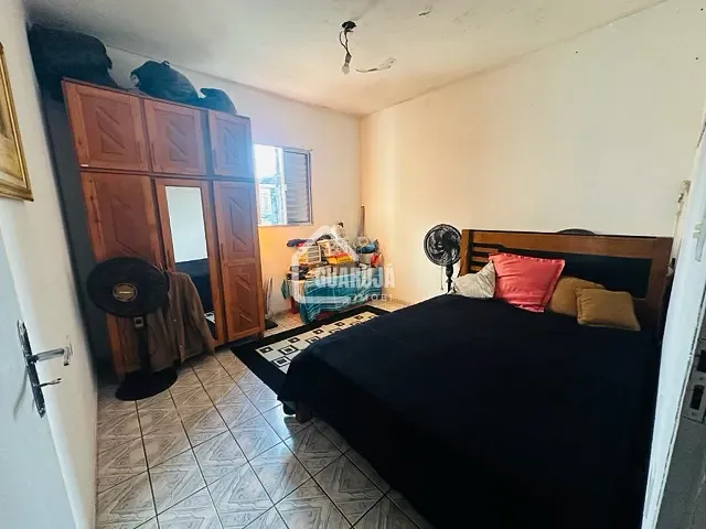 Casa 2 quartos e 1 banheiro, à venda, no bairro Vila Áurea (Vicente de Carvalho) em Guarujá