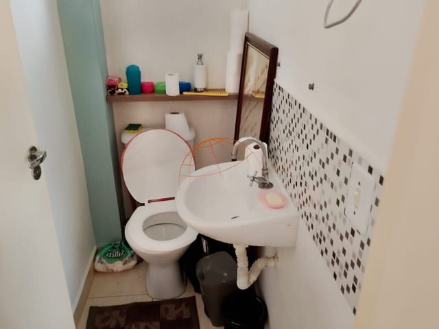 Casa 2 quartos e 1 banheiro, à venda, no bairro Água Espraiada (Caucaia do Alto) em Cotia