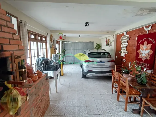 Casa 3 quartos e 2 banheiros, à venda, no bairro Ribeirão da Ilha em Florianópolis