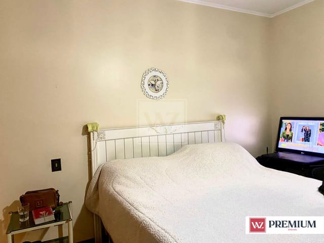 Casa 4 quartos e 5 banheiros, à venda ou para alugar, no bairro Jardim Carvalho em Ponta Grossa