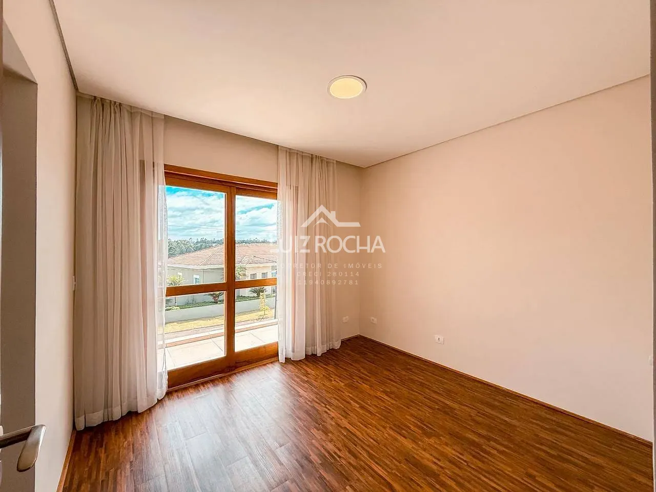 Casa, 3 quartos, 248 m² - Foto 28