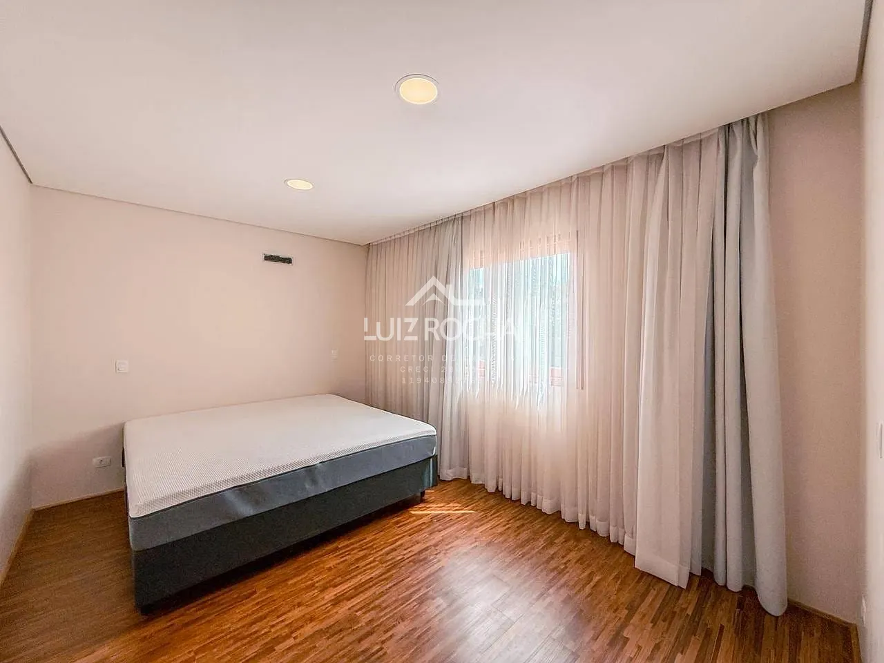 Casa, 3 quartos, 248 m² - Foto 29