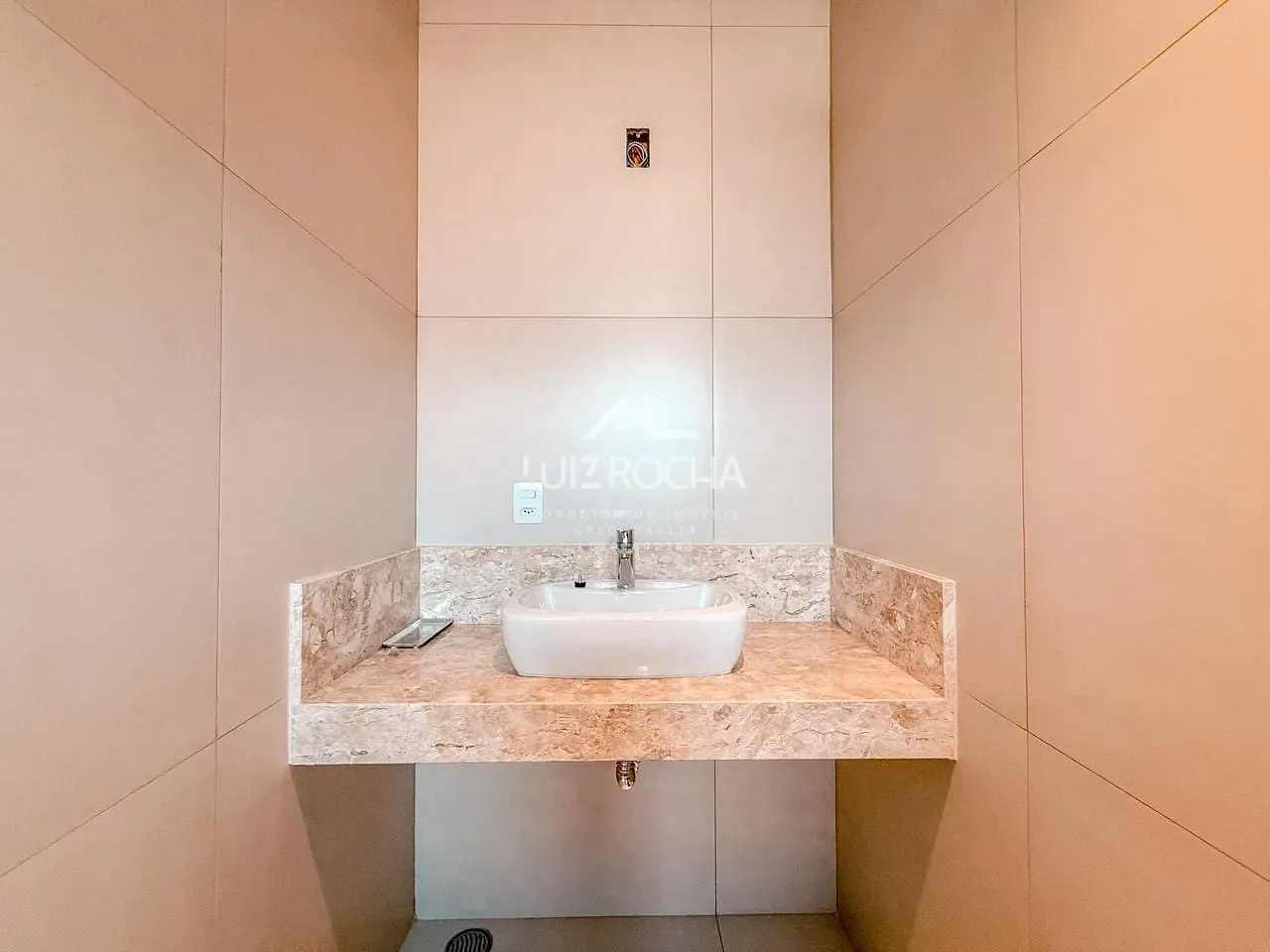 Casa, 3 quartos, 248 m² - Foto 40